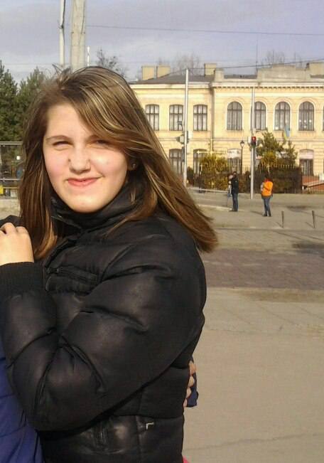 Допоможіть знайти: на Львівщині розшукують 17-річну дівчину фото 1