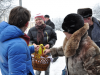 Пасажирів маріупольського поїзда нагодували у Львові пампушками до Дня соборності