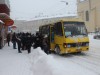 Рятувальники Львівщини вже витягають автобуси із заметів