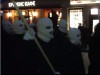 У Львові біля Ратуші люди в масках кричали і палили фаєри