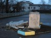 У Бердичеві повалили чергового Леніна (фото)