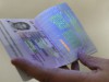 Українці можуть відмовитись від біометричних паспортів