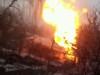 У Донецьку горить газопровід (відео)