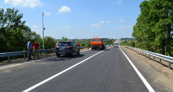 Скнилівський міст після півторарічної паузи сьогодні нарешті відкрили для руху автомобілів