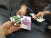 Українці зможуть купувати валюту без паспорта