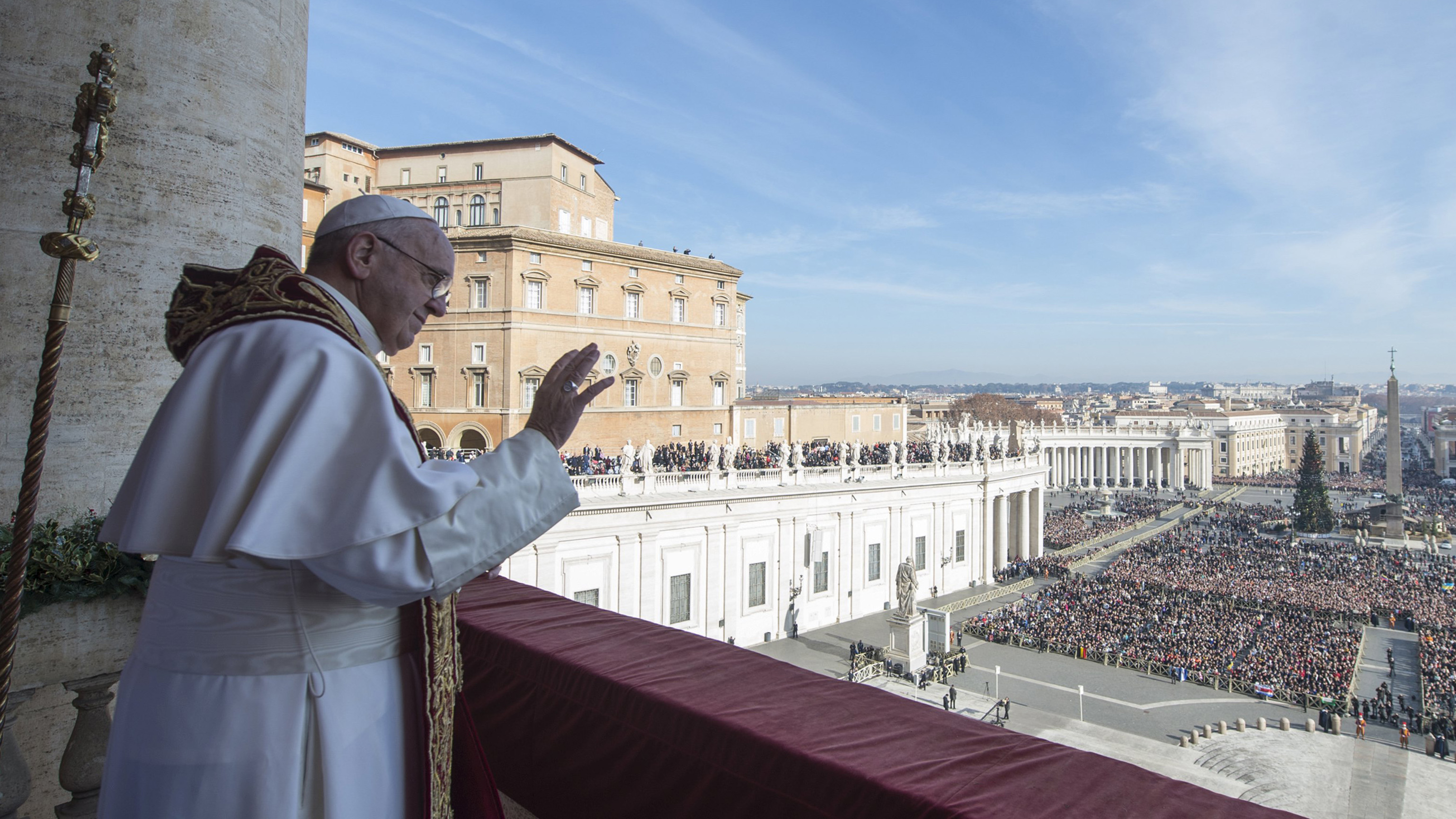 Pope Francis waves during the "Urbi et Orbi" (to the City and the World) Christmas message from the balcony overlooking St. Peter's Square at the Vatican December 25, 2015. вЂЁ REUTERS/Osservatore Romano/Handout via Reuters   TPX IMAGES OF THE DAY  ATTENTION EDITORS - THIS IMAGE WAS PROVIDED BY A THIRD PARTY. REUTERS IS UNABLE TO INDEPENDENTLY VERIFY THE AUTHENTICITY, CONTENT, LOCATION OR DATE OF THIS IMAGE. FOR EDITORIAL USE ONLY. NOT FOR SALE FOR MARKETING OR ADVERTISING CAMPAIGNS. FOR EDITORIAL USE ONLY. NO RESALES. NO ARCHIVE. THIS PICTURE IS DISTRIBUTED EXACTLY AS RECEIVED BY REUTERS, AS A SERVICE TO CLIENTS.