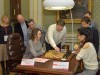 Солісти «Піккардійської Терції» зробили першій хід у восьмій партії матчу за шахову корону