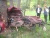 ДТП з деревом на Львівщині: від машини лишилась гора металу