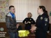 Львівські патрульні вручать малюкам світловідбивачі для одягу
