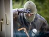 На Золочівщині поліцейські спіймали молодика, який «почистив» будинок односельчанки