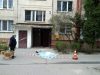 У Львові чоловік випав з вікна восьмого поверху і розбився насмерть