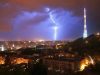 Львів’ян попереджають: завтра у місті можливі зливи та грози