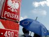Нацбанк обіцяє, що українці менше їздитимуть до Польщі на заробітки