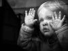 На Львівщині 53 дитини страждають від неналежної опіки батьків