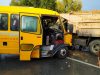 В Моршині вантажівка зіткнулася з маршруткою: постраждали понад 10 людей