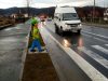 На дорогах Львівщини встановлюють манекени для безпеки руху пішоходів
