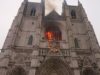 У Франції підпалили старовинний собор