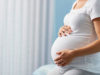 Медики розповіли, як поводитися вагітним у разі підозри на COVID-19