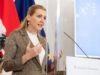 Міністерка праці Австрії пішла у відставку після звинувачень у плагіаті