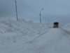 На автошляхах Львівщини утворилися «снігові лабіринти» висотою понад три метри