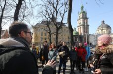У Львові проводять безкоштовні екскурсії для переселенців