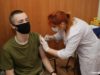 Львівських курсантів вакцинують бустерною дозою від коронавірусу
