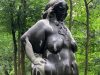 У Львові відкрили кримінальне провадження за зіпсовану скульптуру «Впевнена»