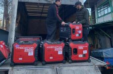 Благодійники відправили військовим генератори та готують партію ліків на 35 млн грн