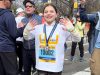 Дівчинка, яка втратила ноги під час ракетного удару росіян, пробігла Бостонський марафон