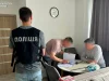 Ексочільнику Мінкульту повідомили про підозру у сприянні незаконному виїзду чоловіків за кордон