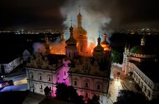 Росіяни вдарили по Києво-Печерській лаврі