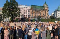 У Львові та інших українських містах проходять протести проти відставки Федорова