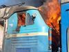 Росіяни атакували пасажирський потяг на Запоріжжі: загорівся локомотив, є поранена